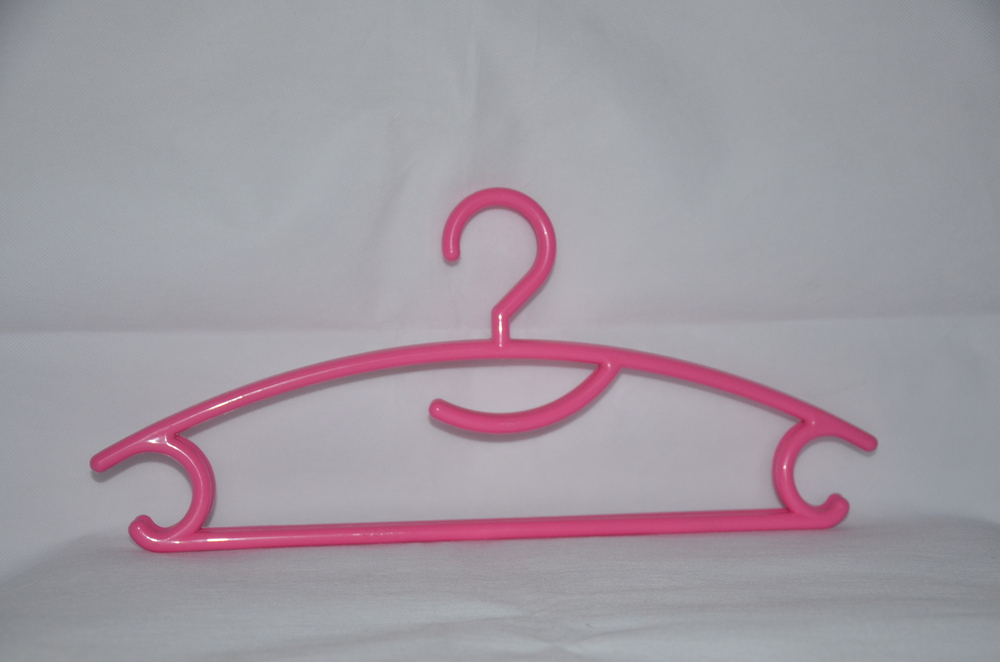Lightweight Plastic Clothes Hanger