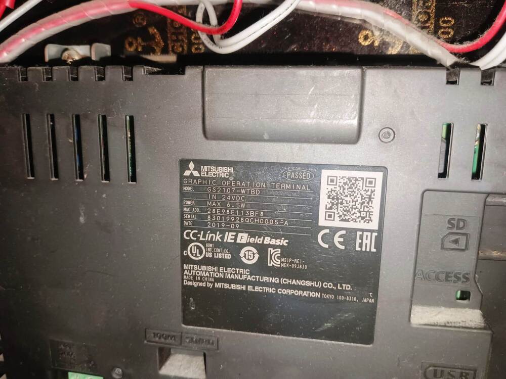 Mitsubishi Electric GS2107-WTBD Graphic Operation Terminal HMI Touch Panel