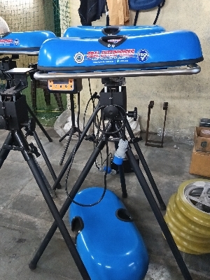 Model no A1 bowling machine