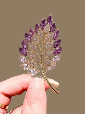Amethyst Leaf Crystal Brooch - Color: Gold