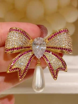 Crystal Bow Pearl Brooch - Color: Gold