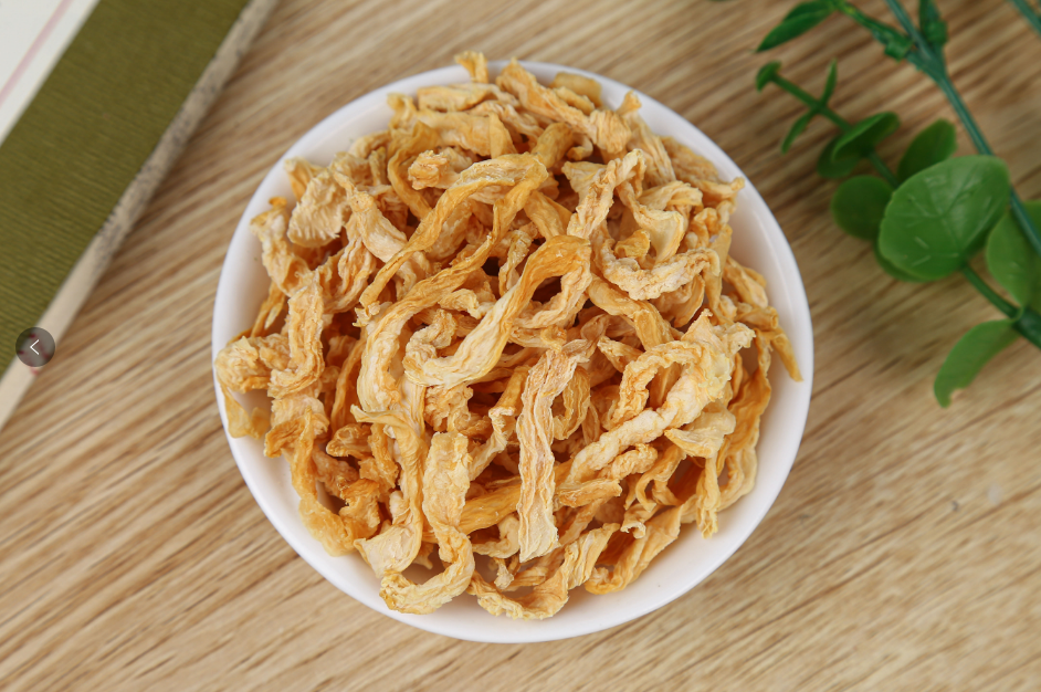 Natural Dehydrated Radish Strips