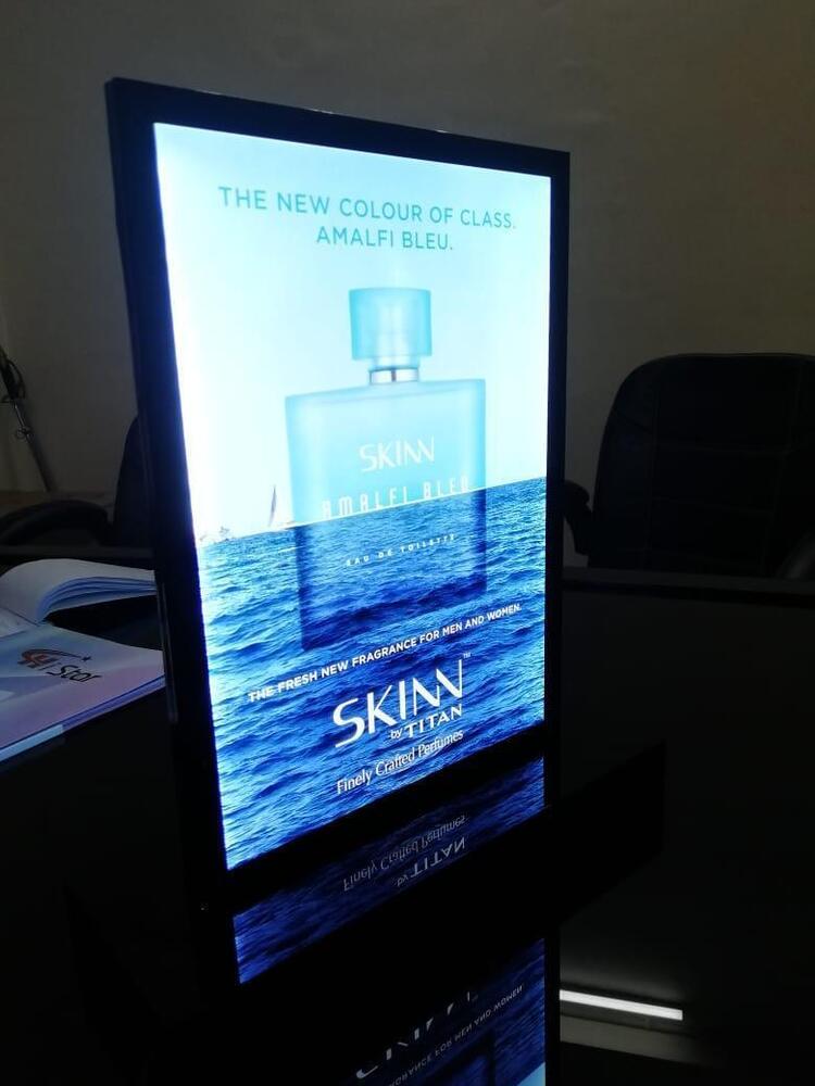 A4 Acrylic Table Top Display Standee