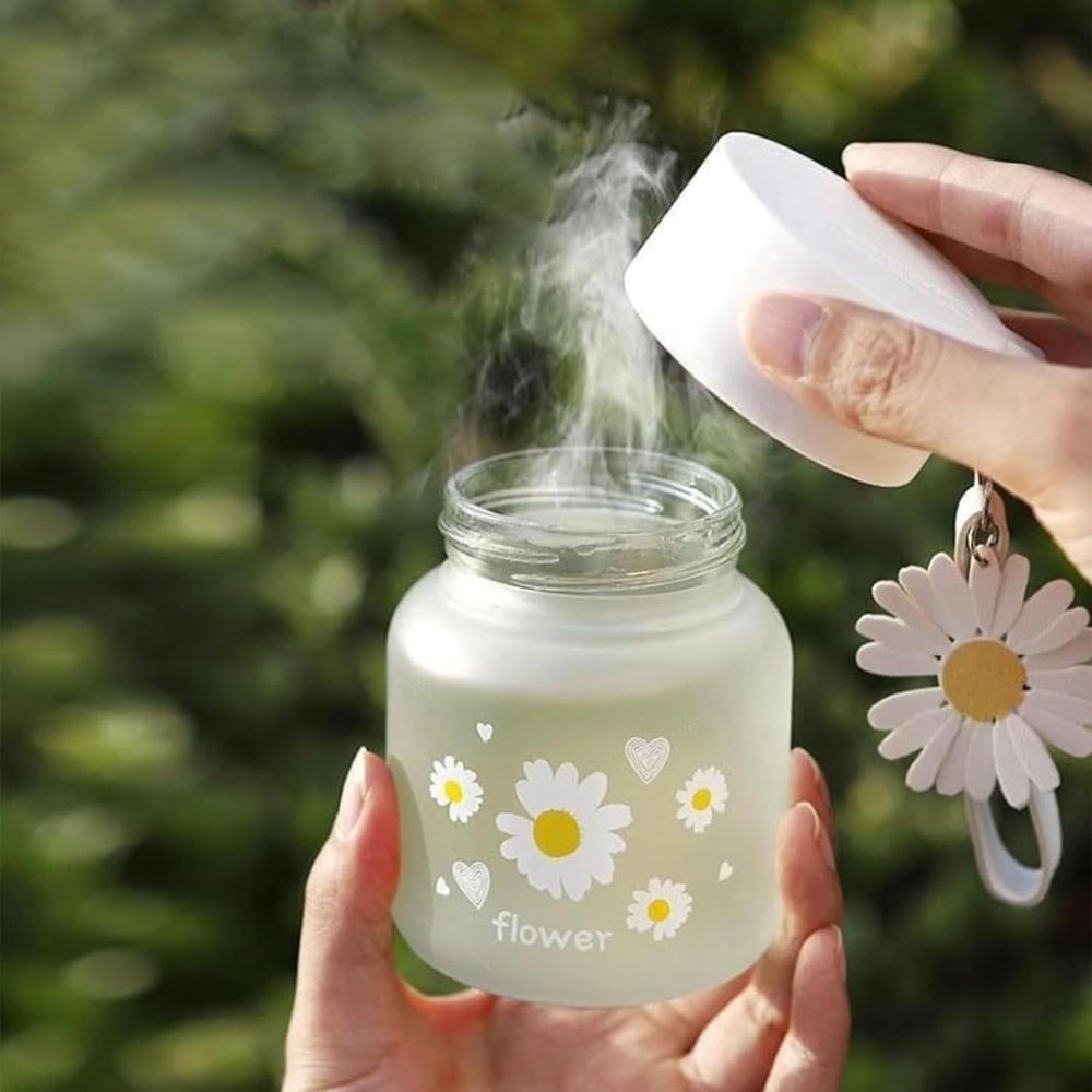 Daisy Print Glass Water Bottle