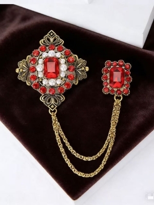 Brooches For Both Men And Women - Color: Gold