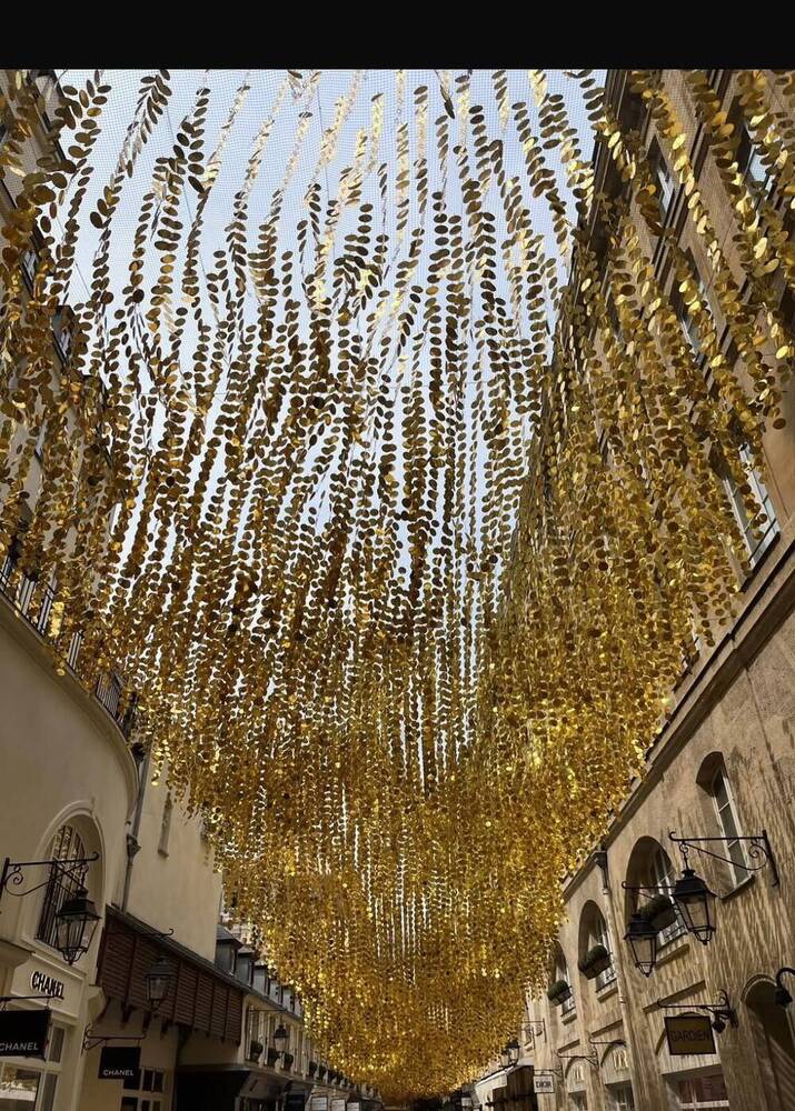 Golden Leaf Disc Hanging Decoration