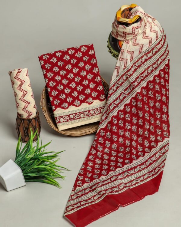 Bagru Booty Printed Suit With Cotton Dupatta