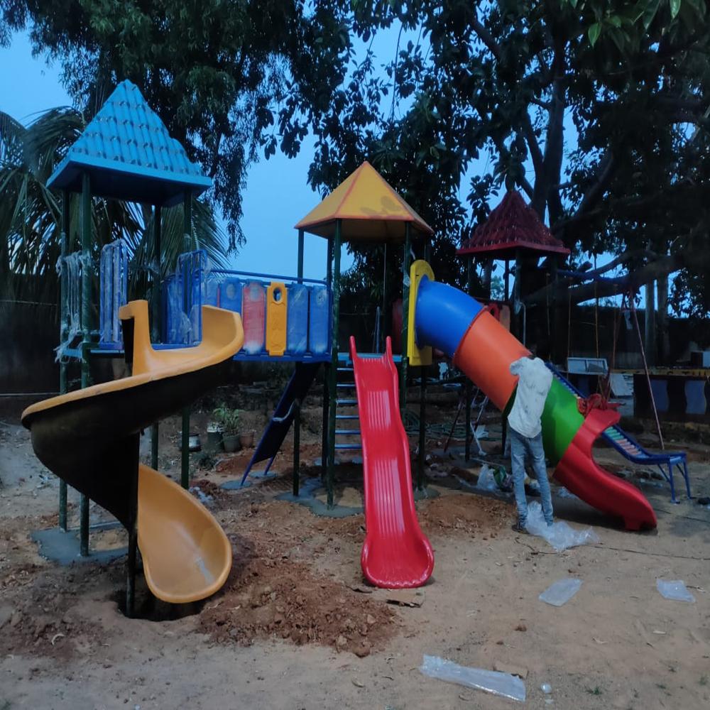 Garden Multi Activity Play Station for Society