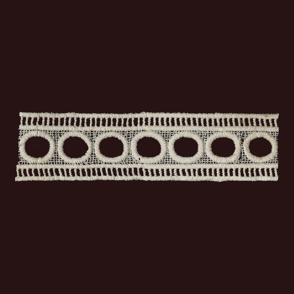 Gpo Hemline Border Laces