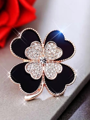 Elegant Crystal Clover Brooch - Color: Gold