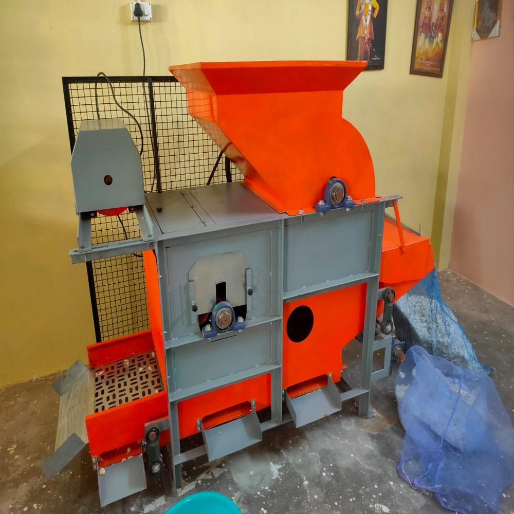 Garlic Breaker Machine