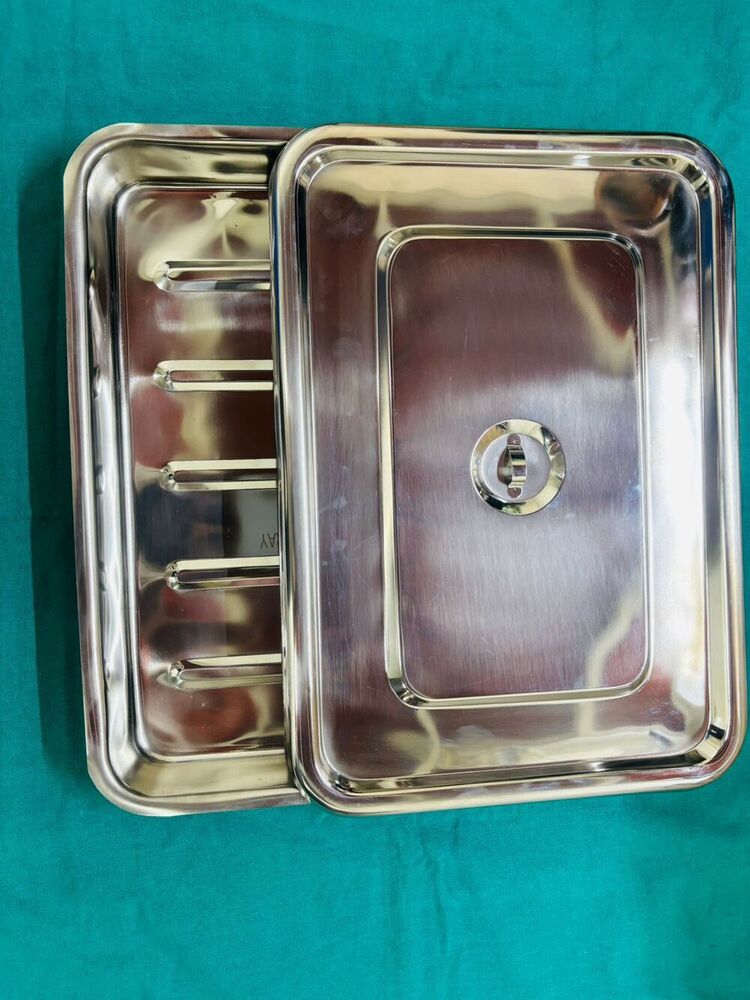 Dressing Tray With Lid
