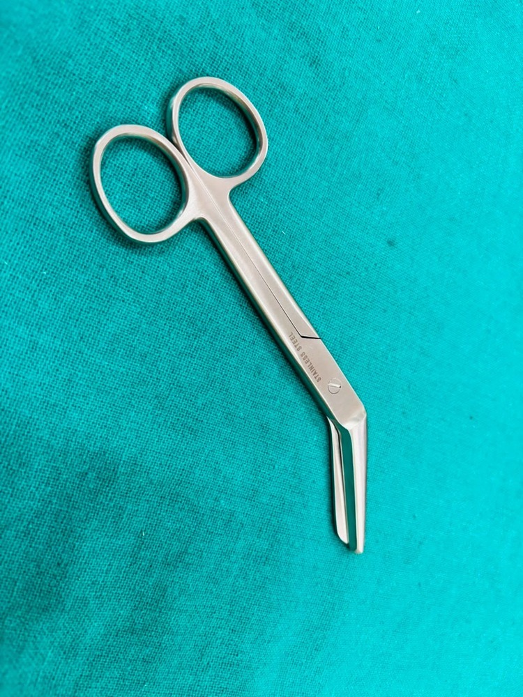 Episiotomy Scissor