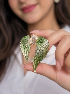 Angel Wings Leaf Brooch A Elegant Korean Style Statement Pin - Color: Gold
