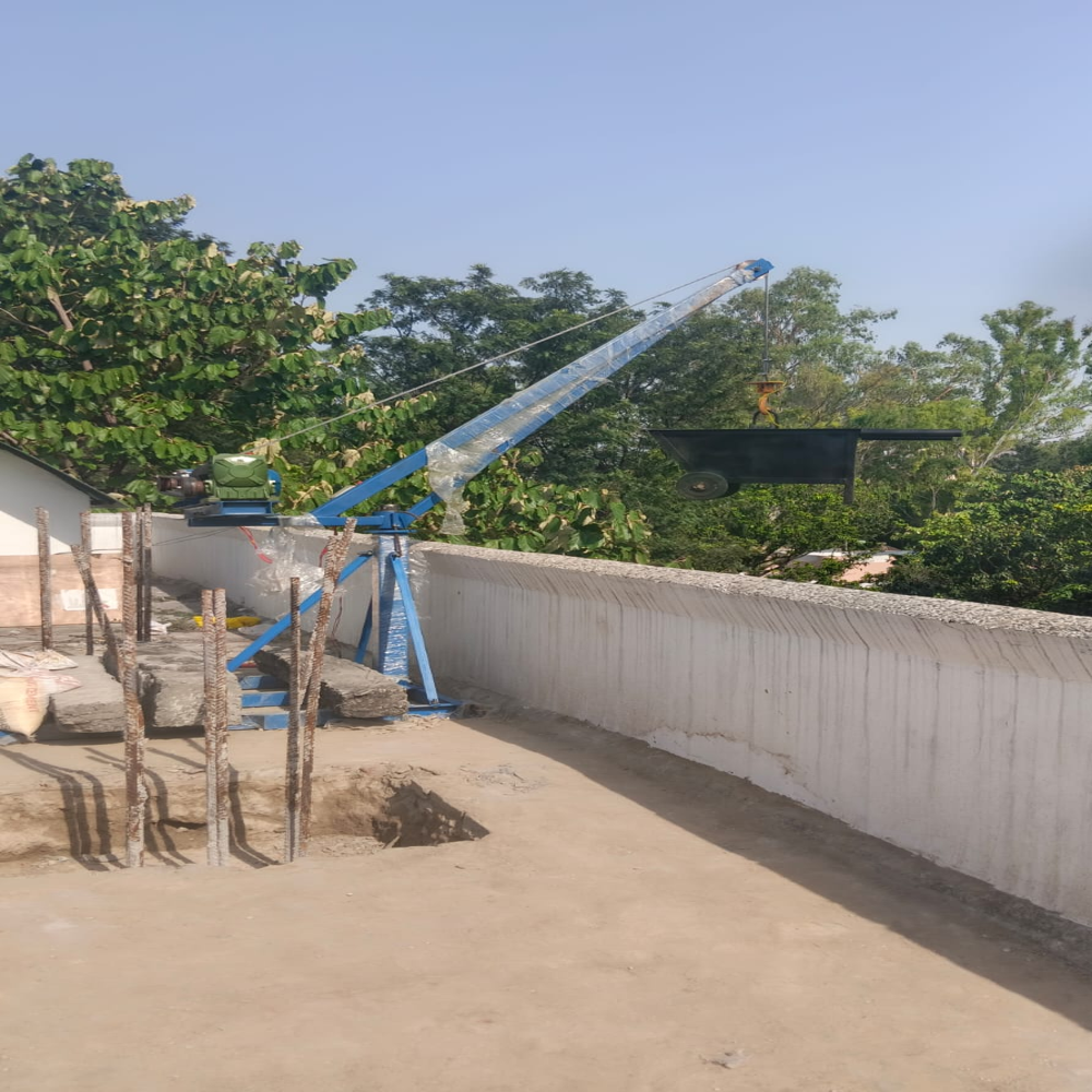 Mini Crane 300 Kg Capacity - Application: Construction