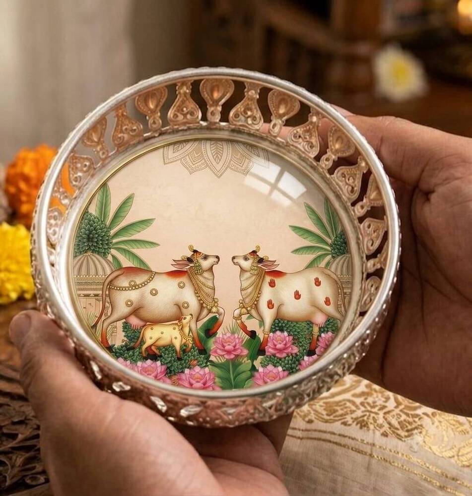 Metal Pichwai Tray