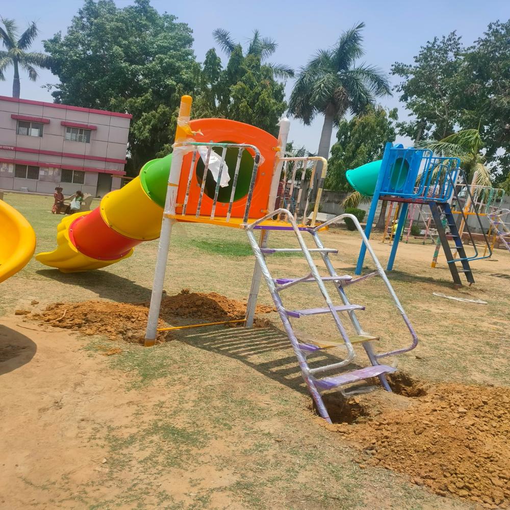 Playground Tunnels Tubes - Color: Different Available