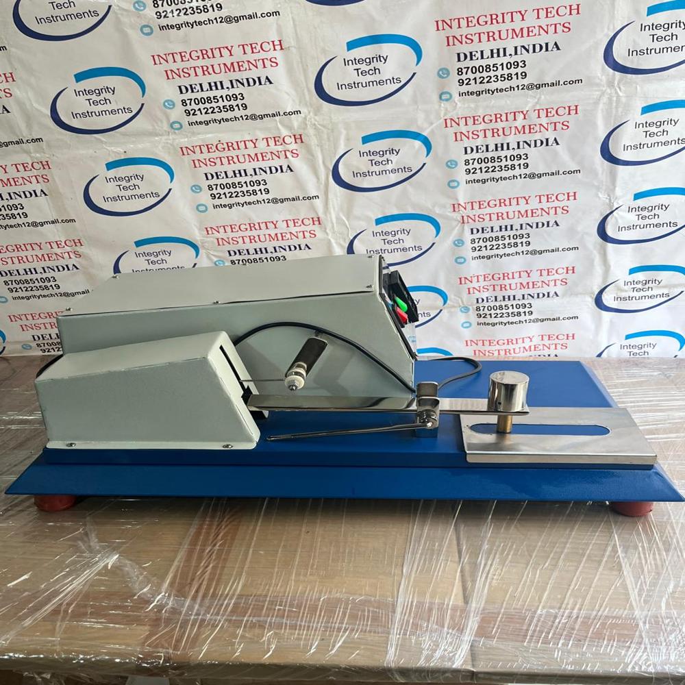 Rubbing Fastness Tester - Material: Mild Steel