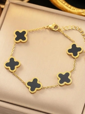 Four-Leaf Charm Bracelet - Color: Gold