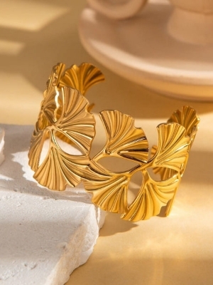 Ginkgo Leaf Cuff Bracelet A Elegant Statement Bracelet For Women - Color: Gold