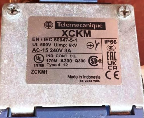 Telemecanique XCKM ZCKM1 Limit Switch Body Wanted