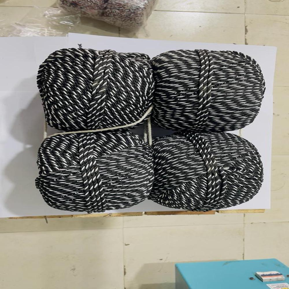 Zebra Rope - Material: Polyester