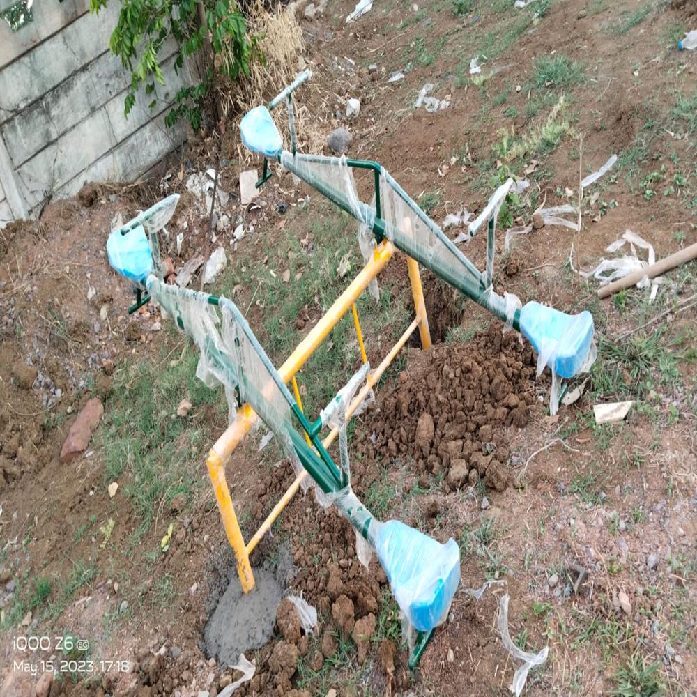 Seesaw Double for children play