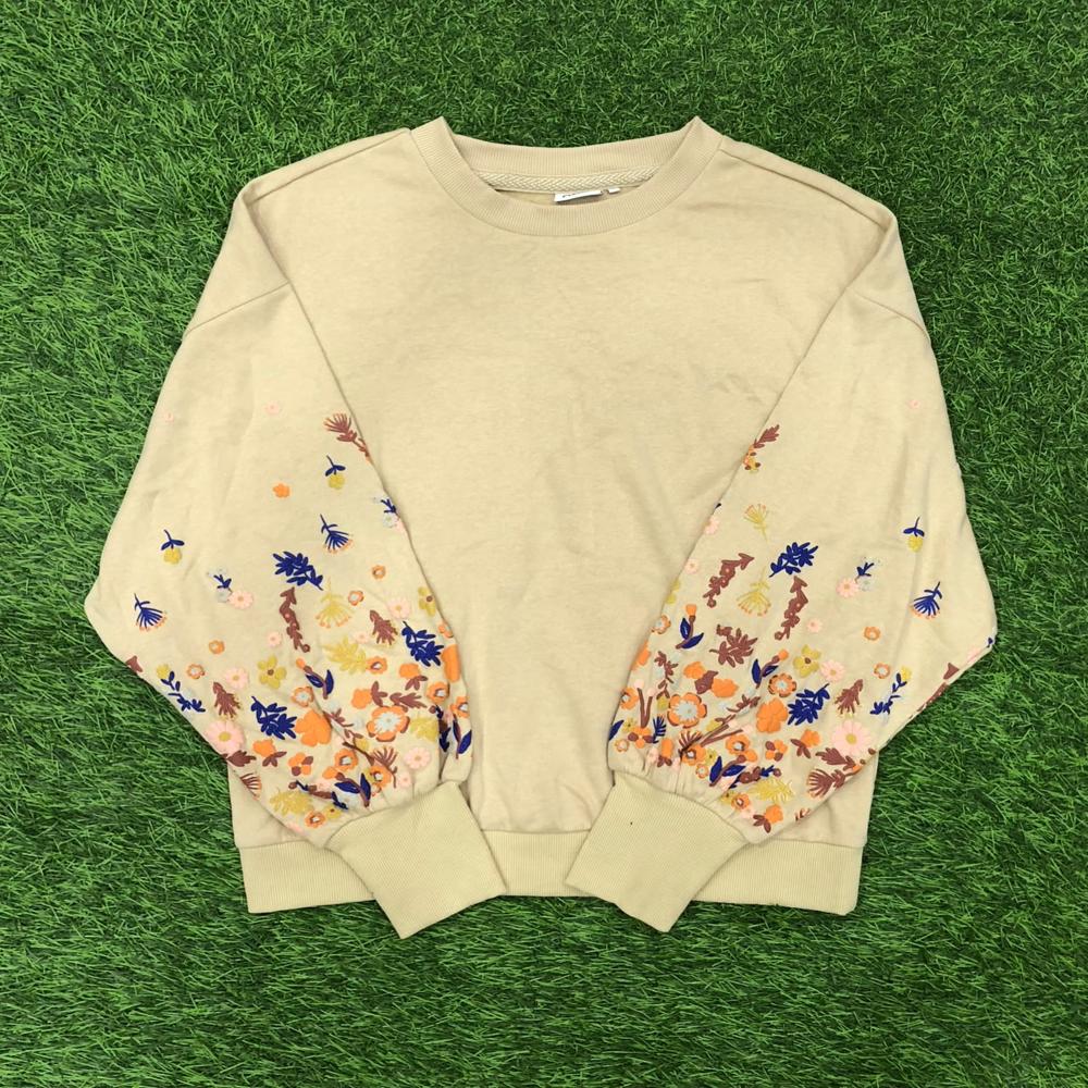 Export Surplus Women Beige Floral Sleeve Sweatshirt - Feature: Comfortable