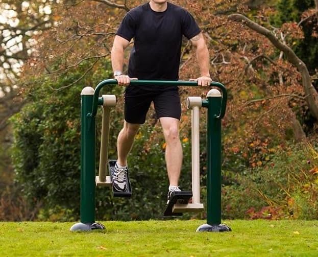 Outdoor Gym Air Walker