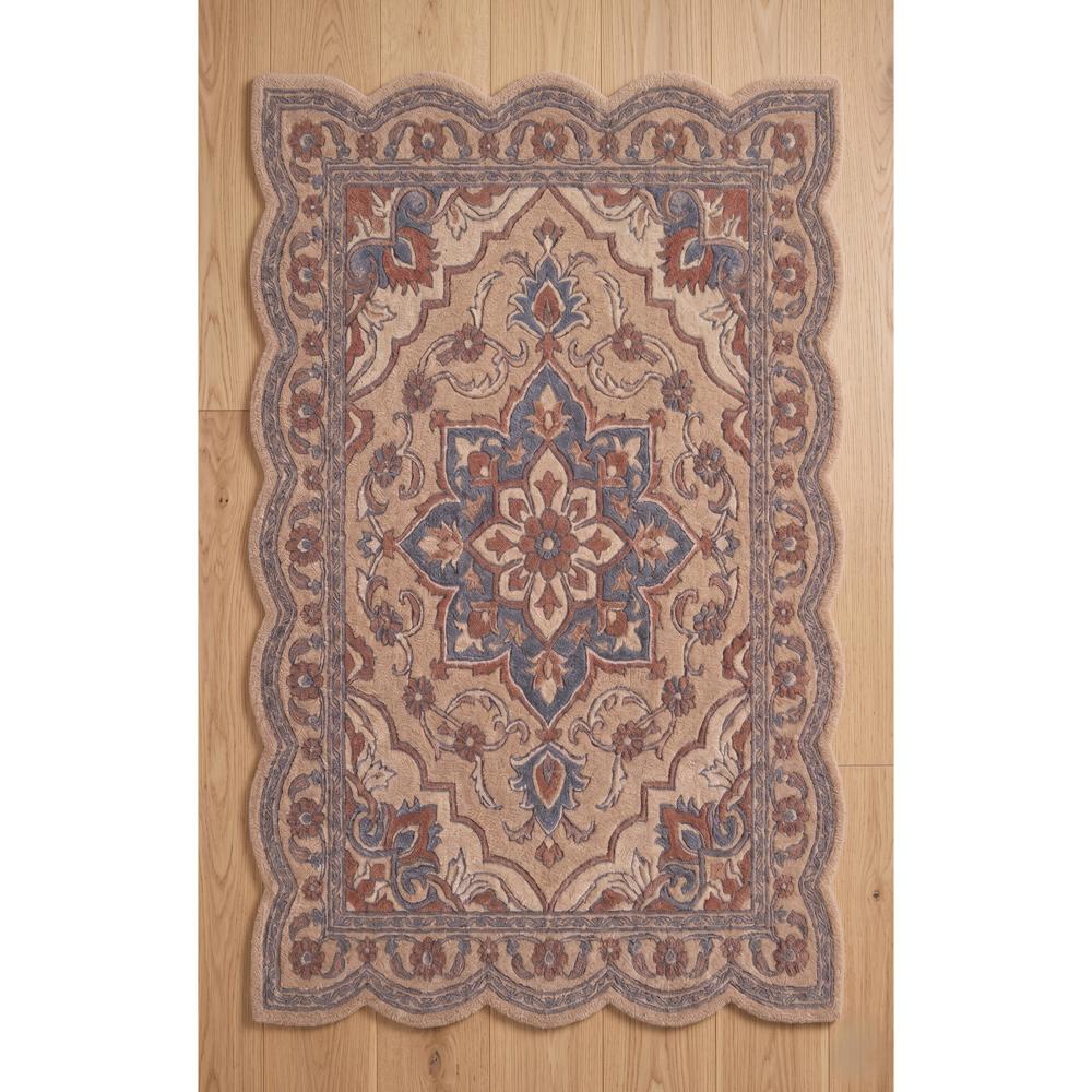 Scalloped Floral Wool Rug