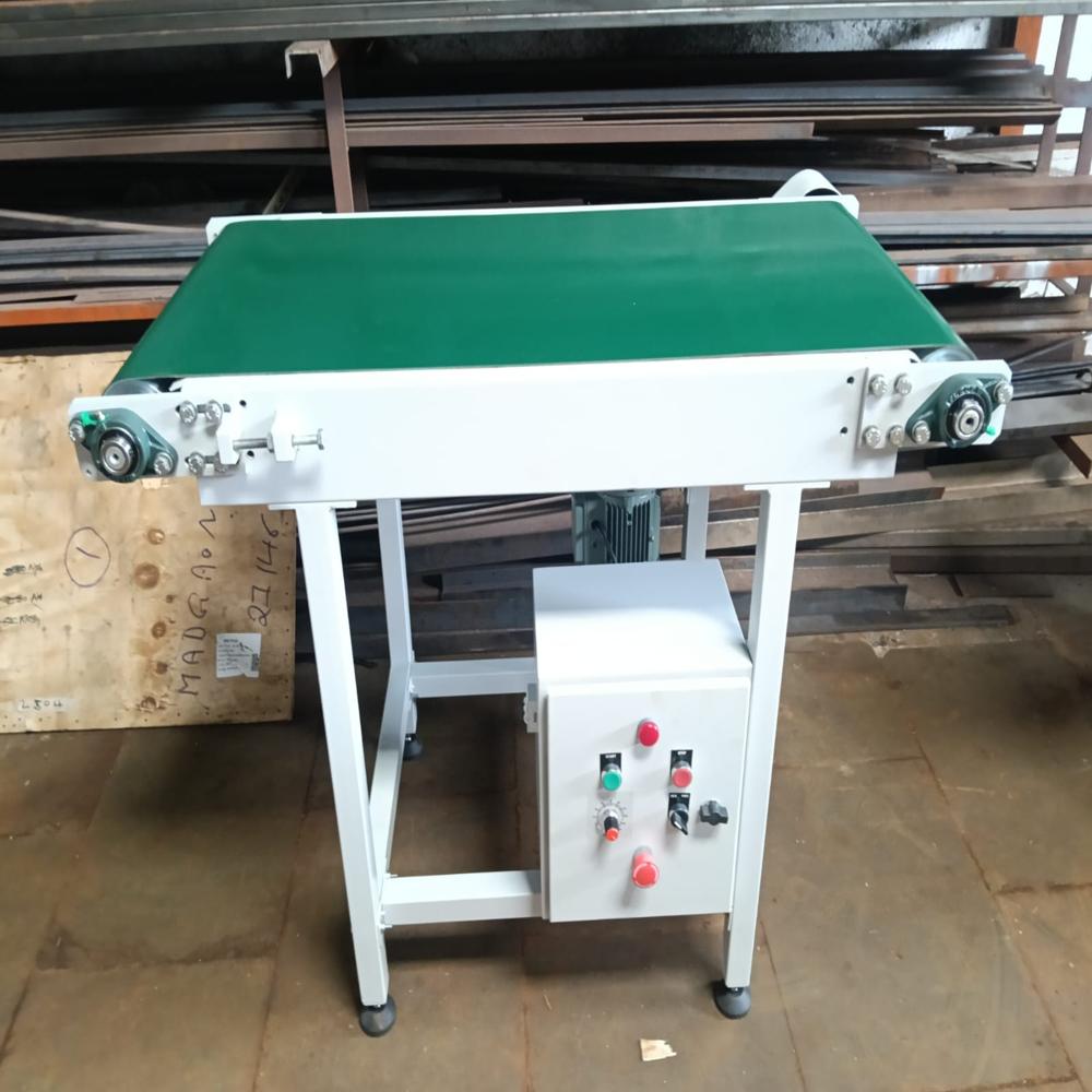 Flast belt conveyor system
