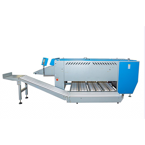 2 Fold Towel Folder and Towel Stacker