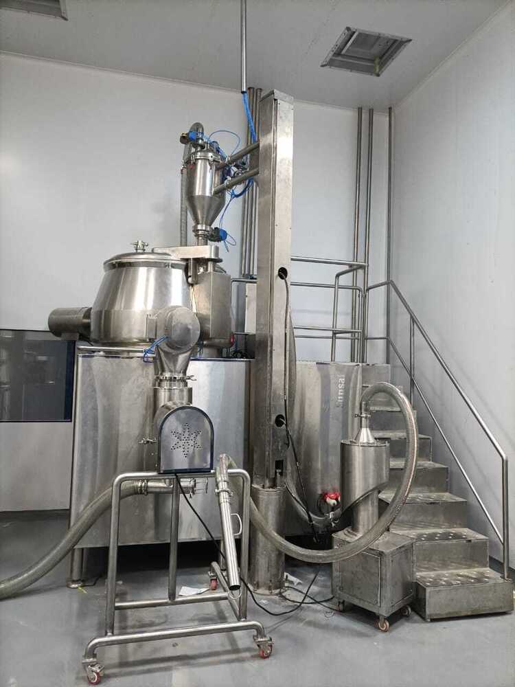 Rapid Mixer Granulator with Wet Mill