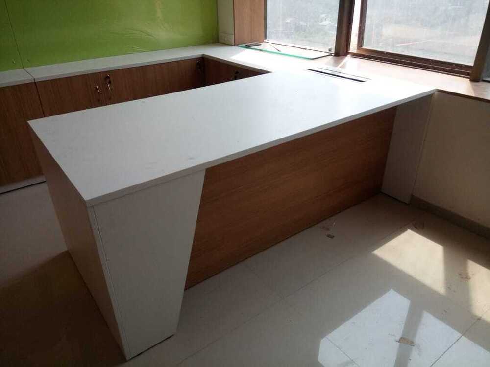 U Shape Wooden Office Cabin Table