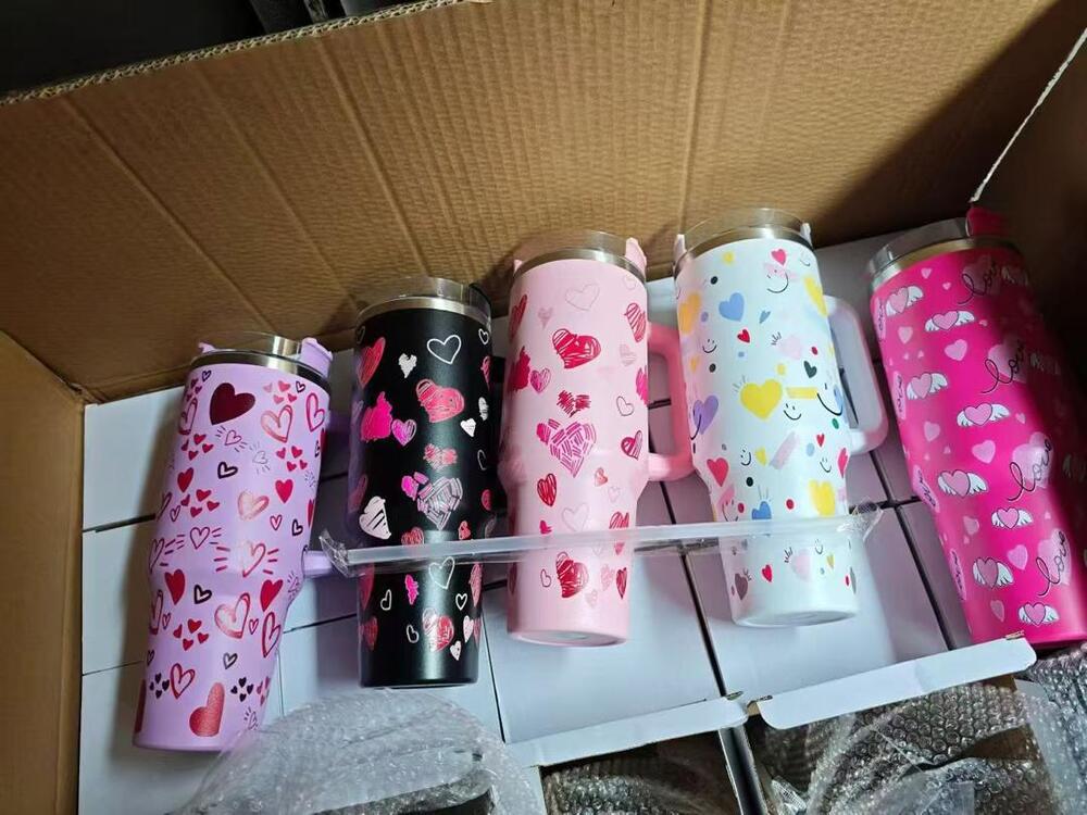 Stainless Steel Tumbler with Handle, Lid and 2 Straws, 1200ML, Heart Print