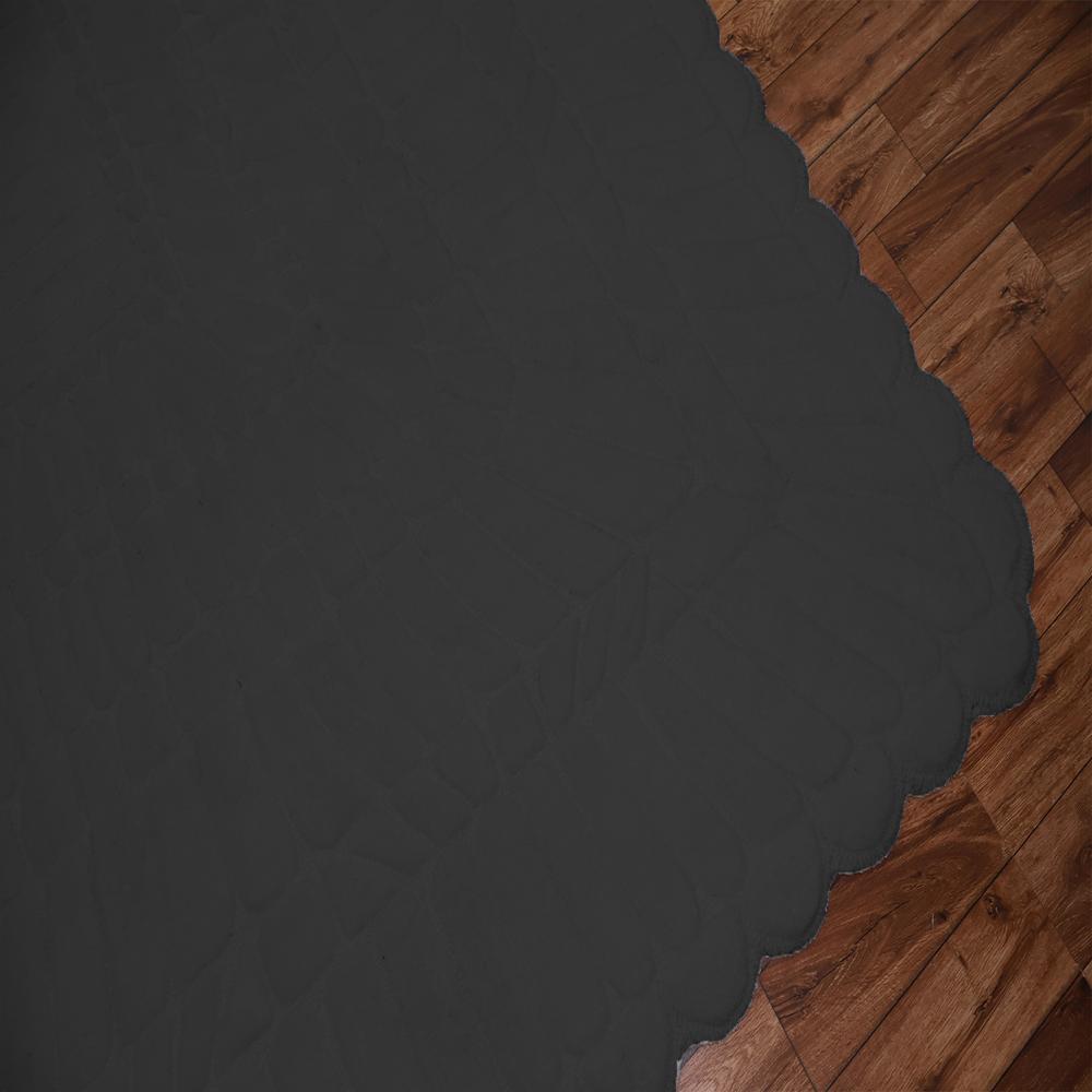 Black Minimalist Tufted Rug