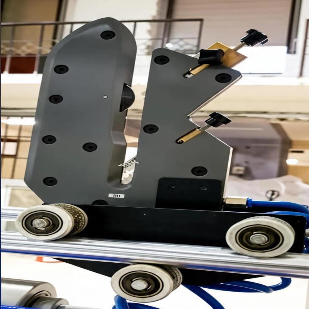 Losa Cutter - Automatic Grade: Semi-automatic