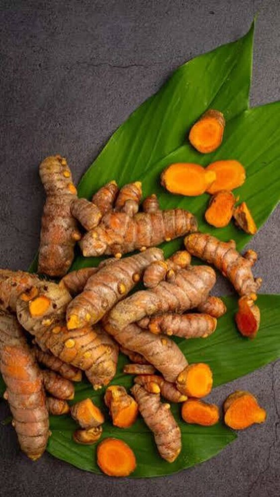 Turmeric Powder - Color: Yellow