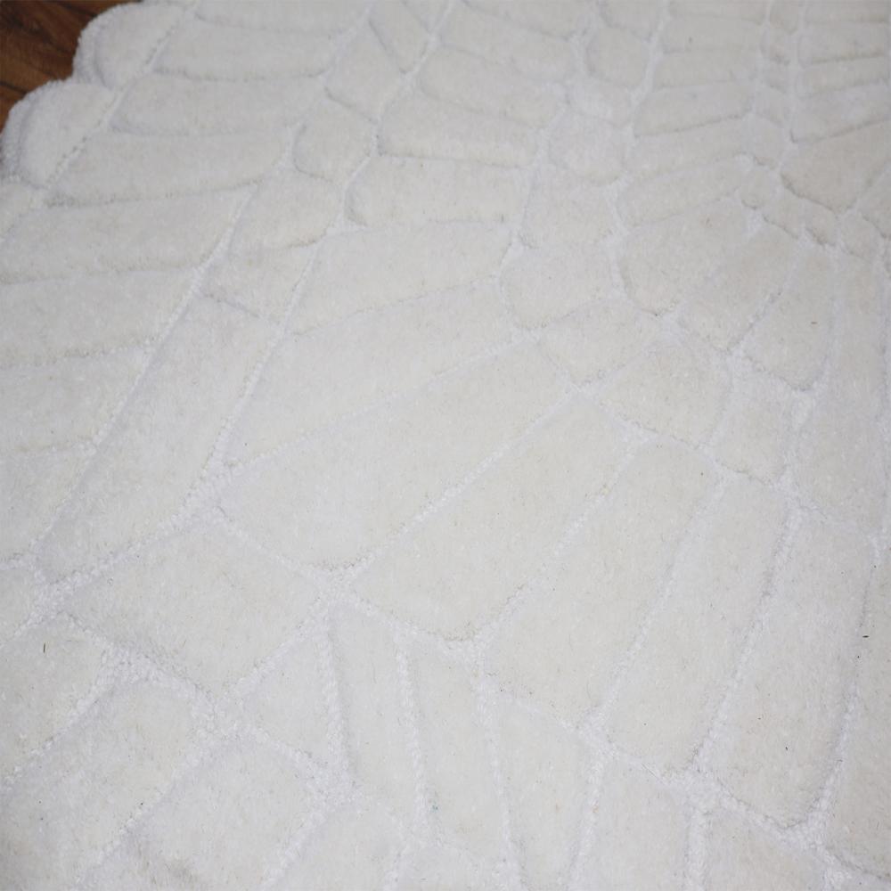 White Minimalist Tufted Rug