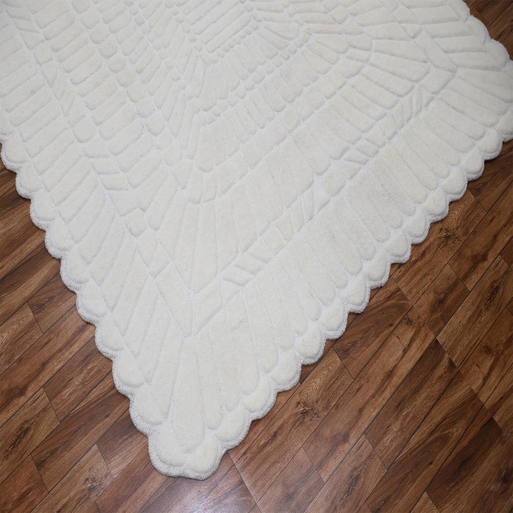 White Minimalist Tufted Rug