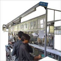 औद्योगिक असेंबली लाइन