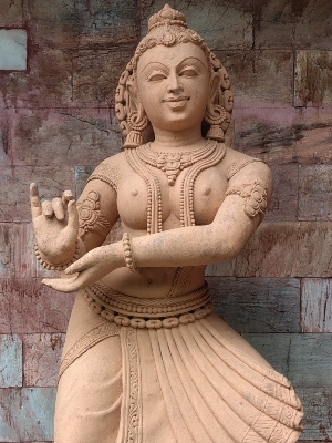 Sand Stone Dancing Lady - Color: Natural