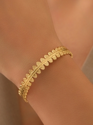 Golden Laurel Leaf Open Cuff Bangle - Color: Gold