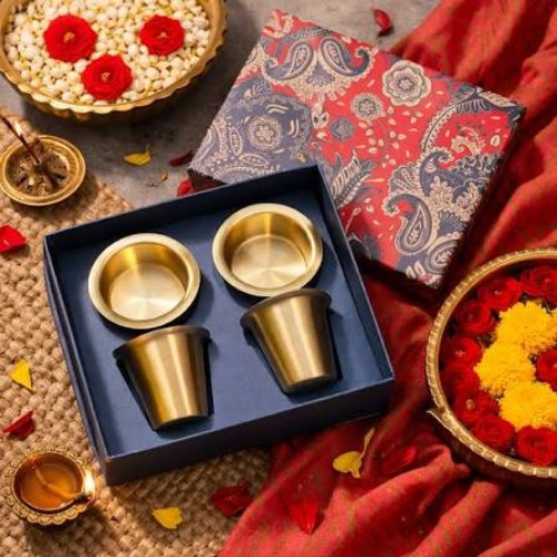 Copper Coffee Set In Gift Box - Color: Gold
