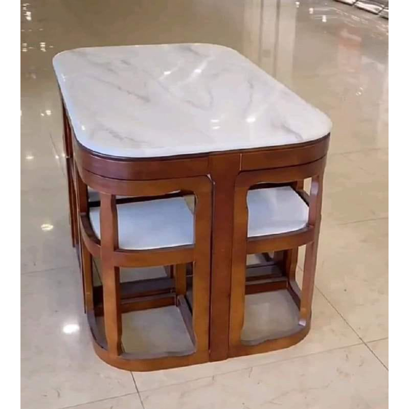 4 Seater Dinning Table