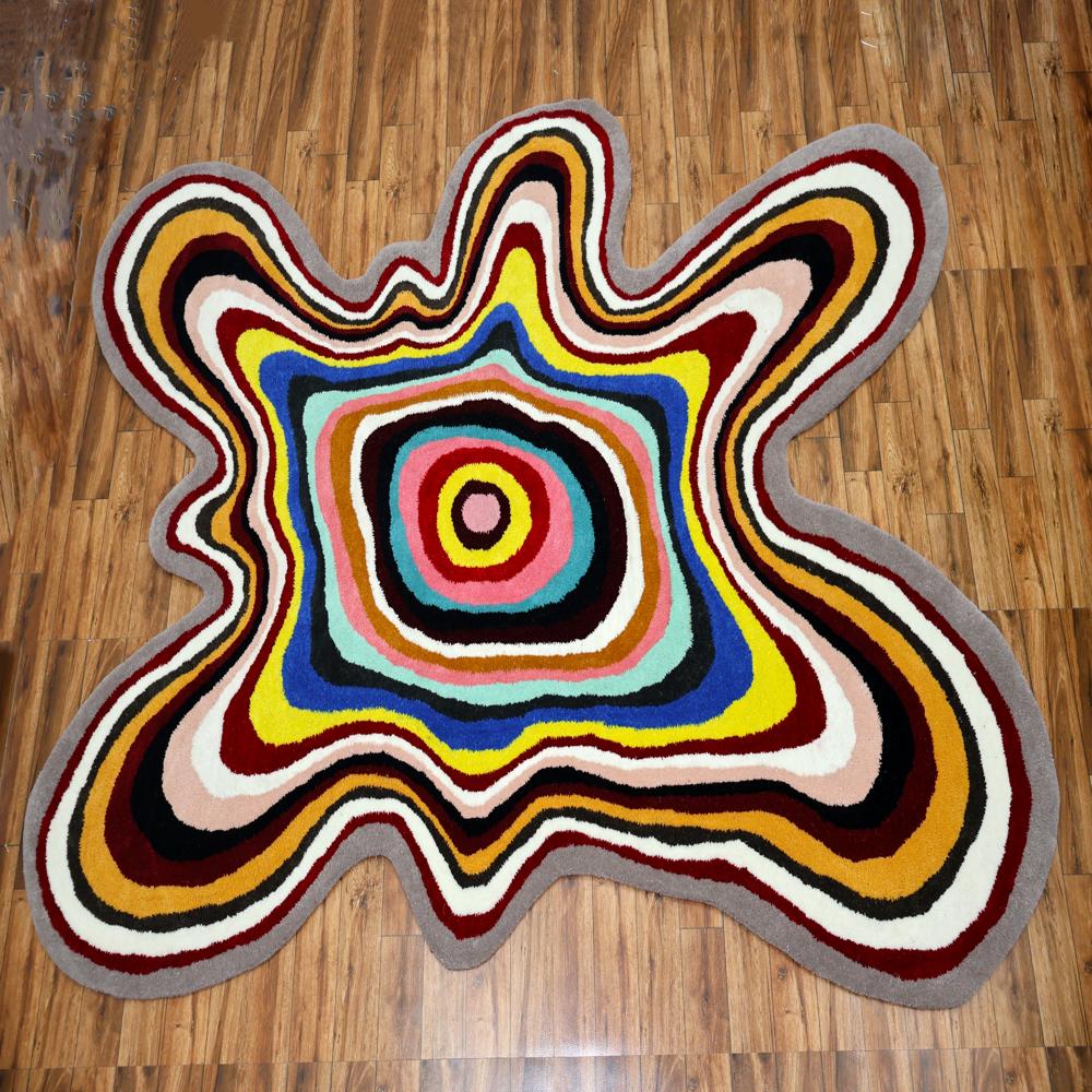 Handmade Multicolor Abstract Irregular Shape Tufted Area Rug
