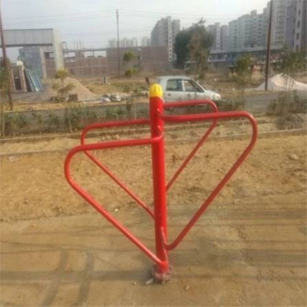 Open Gym Exercising Bar