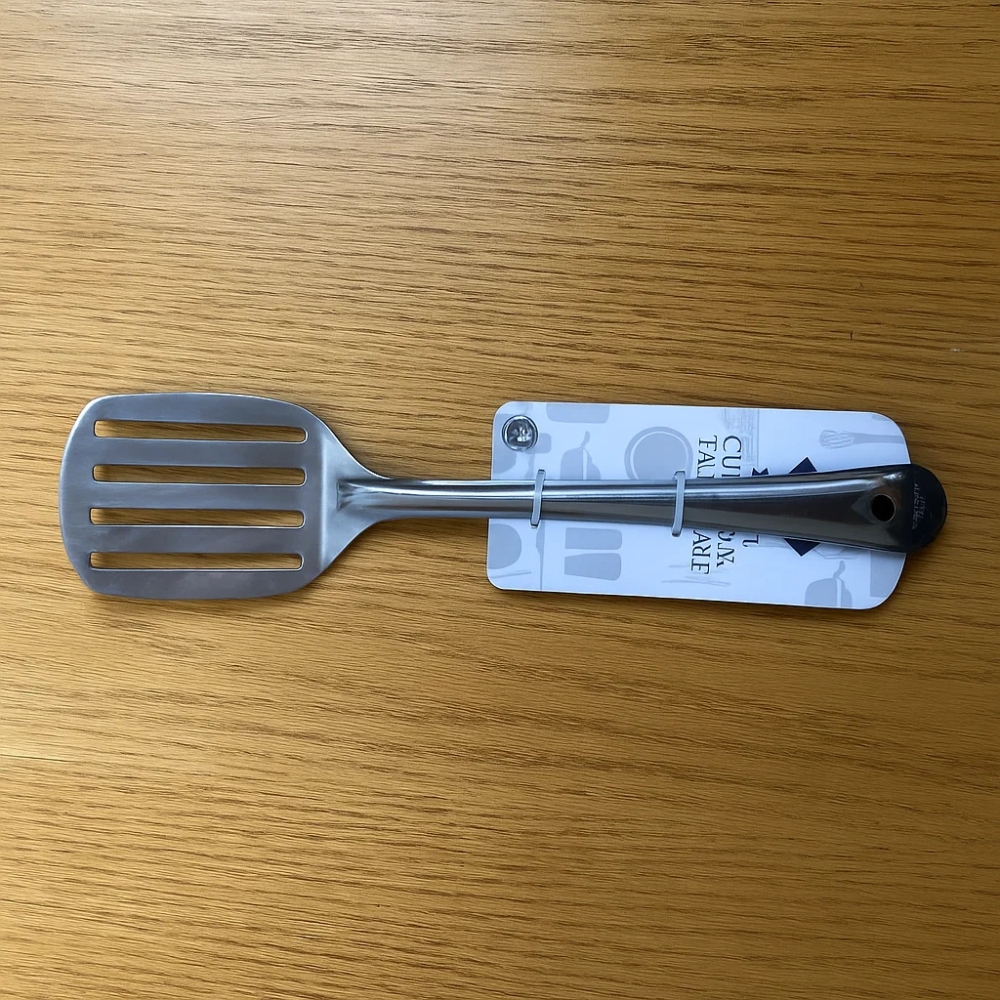 SAIL SALEM Stainless Steel Slotted Turner Small 304 Grade | Food Grade Spatula for Paratha, Omelette, Pav Bhaji & Cooking