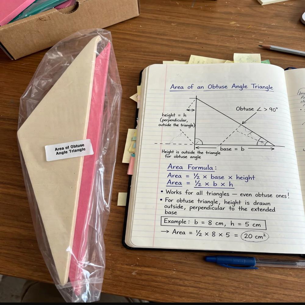 Area of obtuse angle triangle