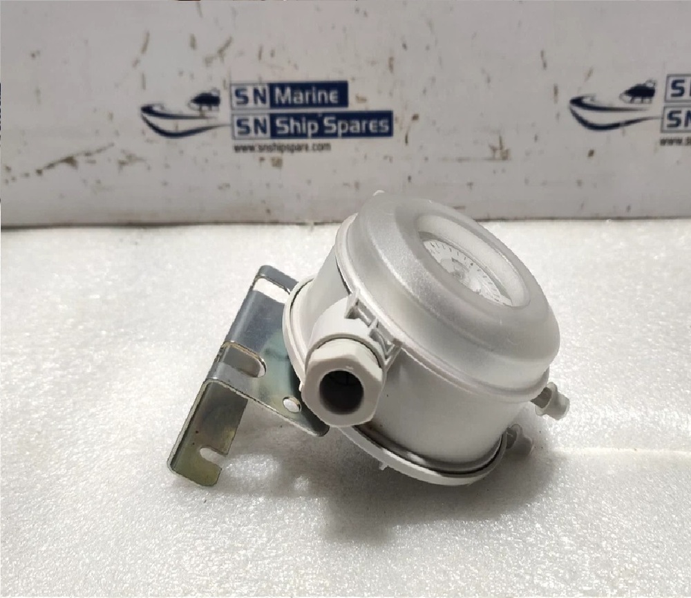 Huba Control 604.9400001 Differential Pressure Switch 5-20 Mbar. - Application: Power Plant